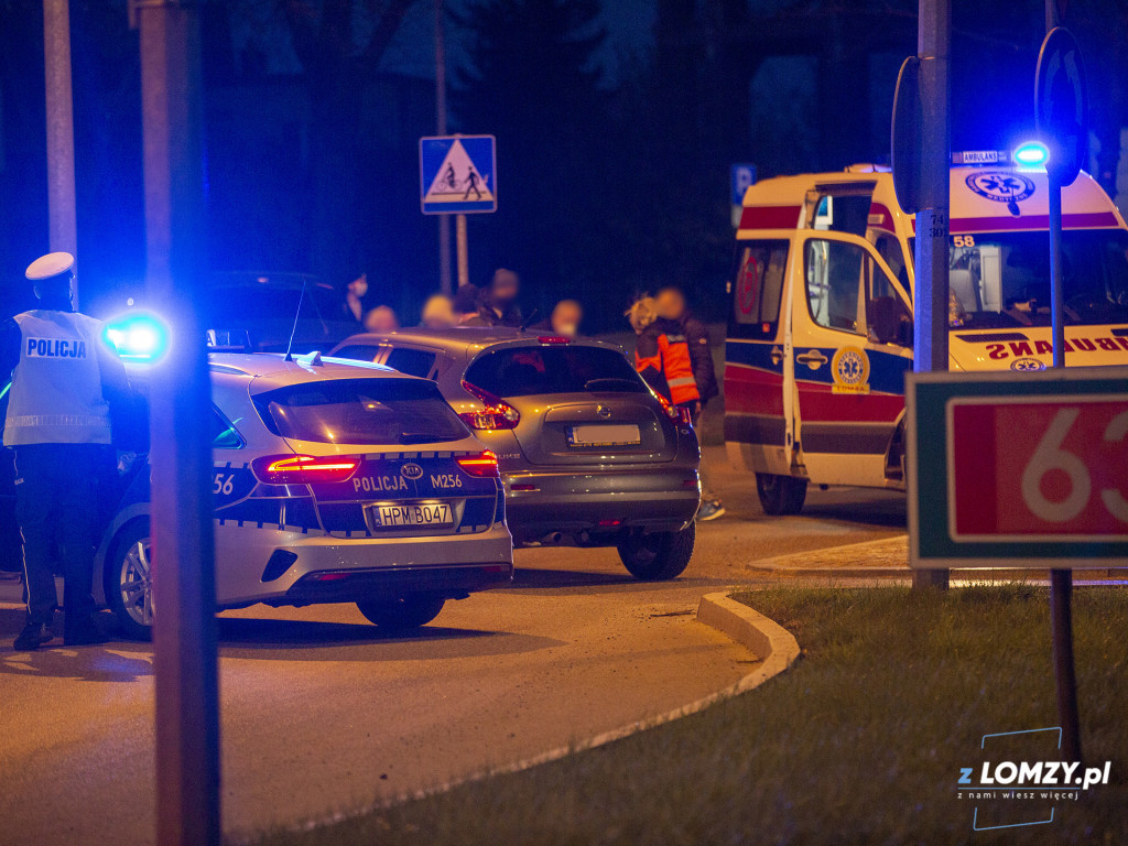Jedna osoba trafiła do szpitala po zderzeniu przy ZUS [FOTO]
