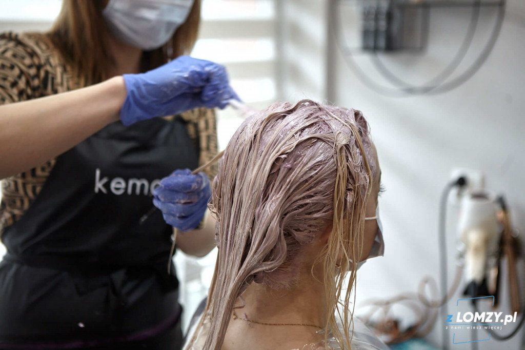 Salony kosmetycze i fryzjerskie w Łomży wracają do pracy! [VIDEO 4K i FOTO]