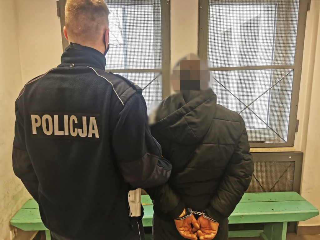 Poszukiwany uciekinier w rękach policji [FOTO]