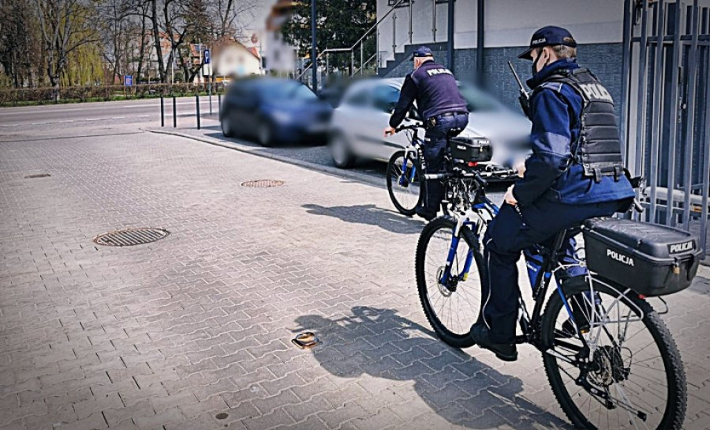 Policjanci wracają na rowery [FOTO]