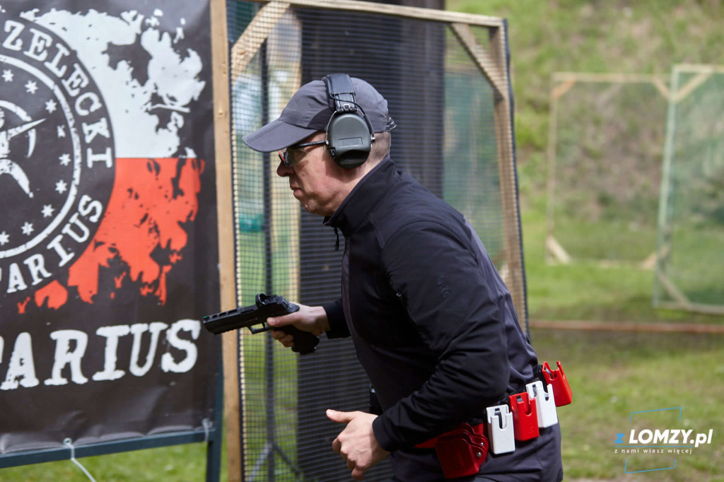 Widowiskowe strzelanie dynamiczne na strzelnicy w Piątnicy [VIDEO i FOTO]