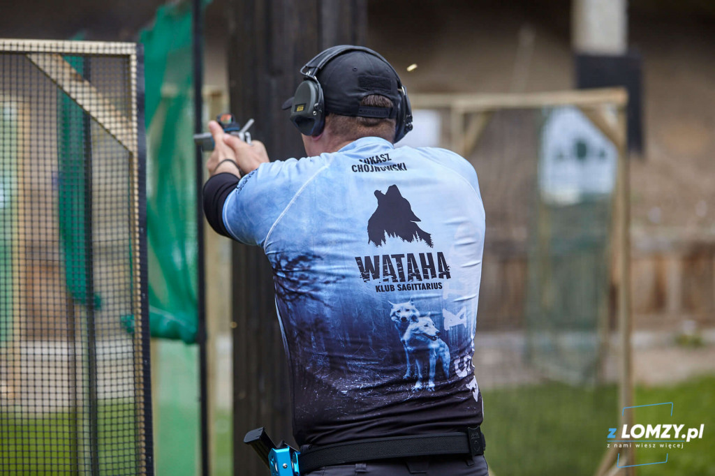 Widowiskowe strzelanie dynamiczne na strzelnicy w Piątnicy [VIDEO i FOTO]
