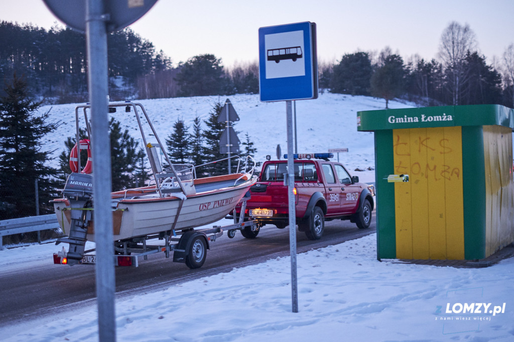 Gdy wszyscy uciekają oni zostają na miejscu! Dzisiaj dzień strażaka! [FOTO]