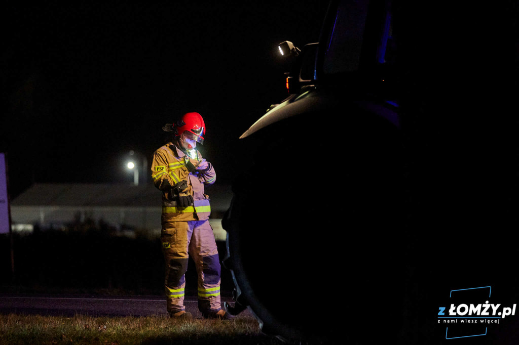 Gdy wszyscy uciekają oni zostają na miejscu! Dzisiaj dzień strażaka! [FOTO]