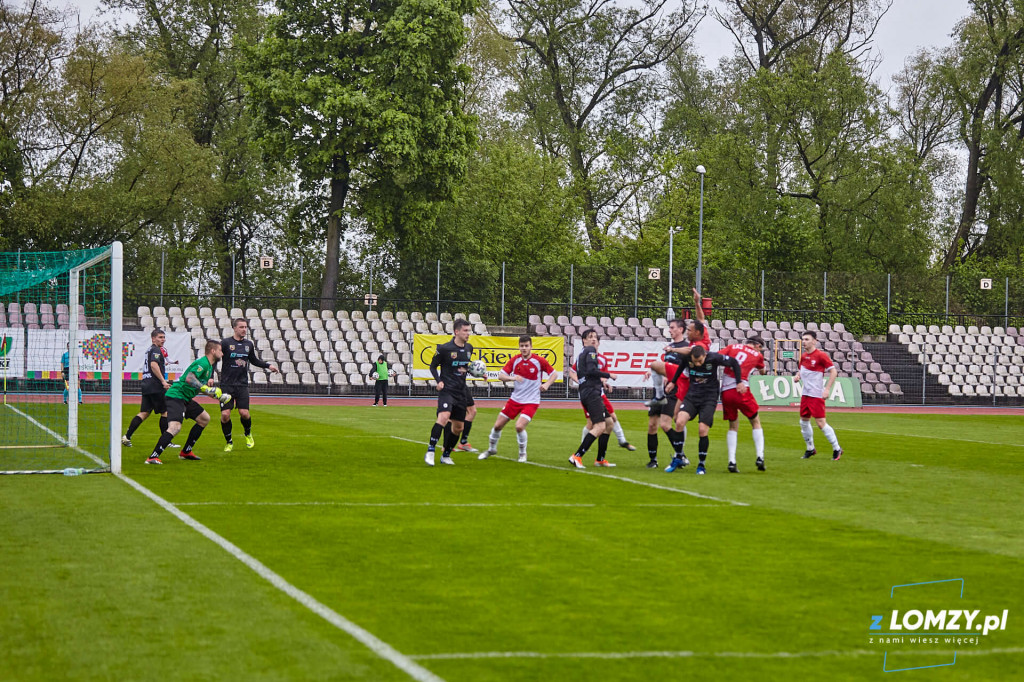 Przegrana ŁKSu na własnym boisku [FOTO]