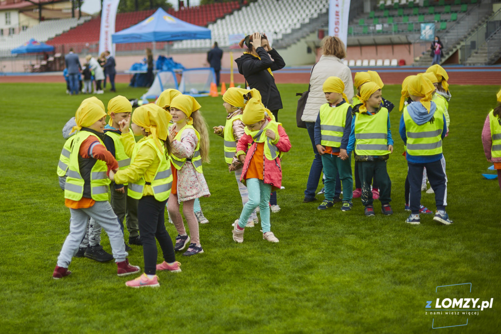 Dzień Dziecka na stadionie w Łomży - przedszkolaki
