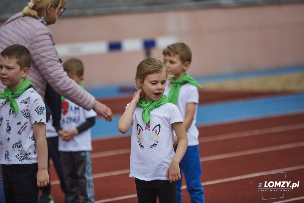 Dzień Dziecka na stadionie w Łomży - przedszkolaki