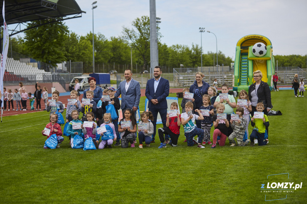 Dzień Dziecka na stadionie w Łomży - szkoły podstawoe