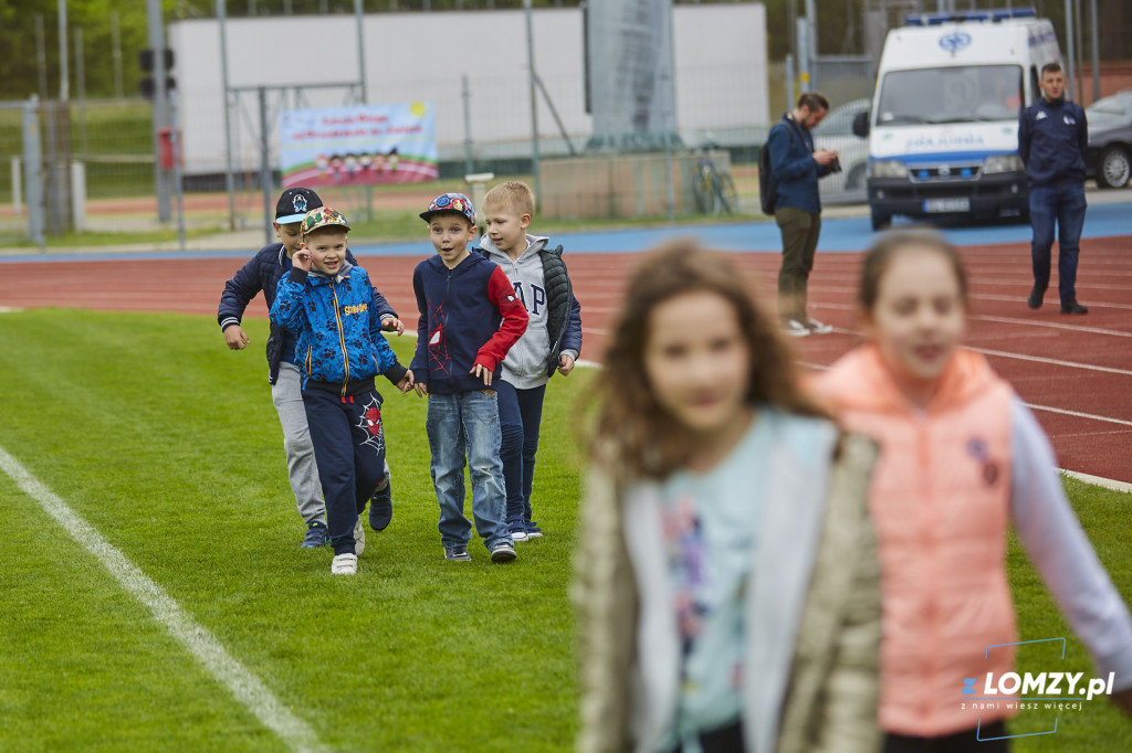 Dzień Dziecka na stadionie w Łomży - szkoły podstawoe