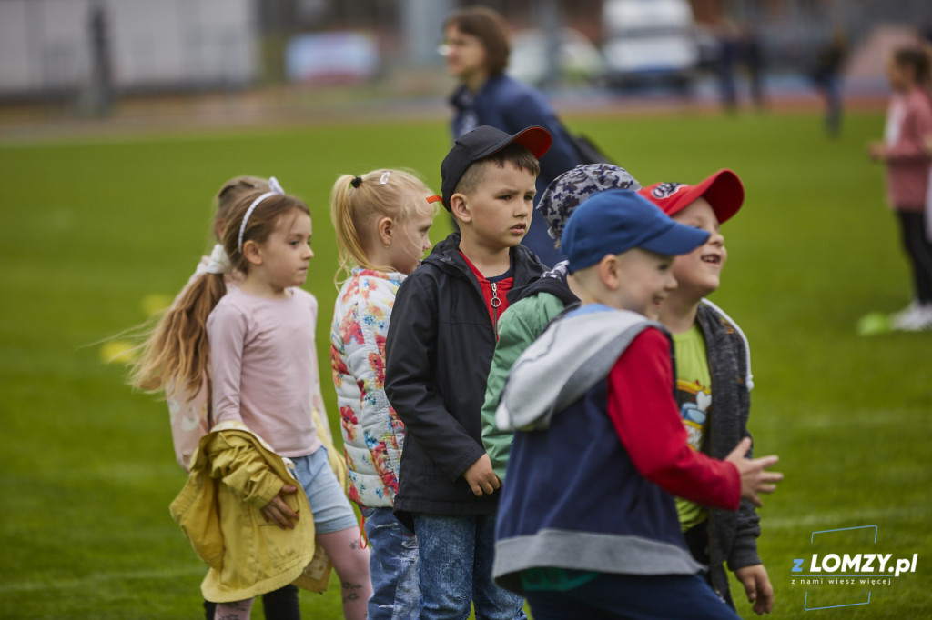 Dzień Dziecka na stadionie w Łomży - szkoły podstawoe
