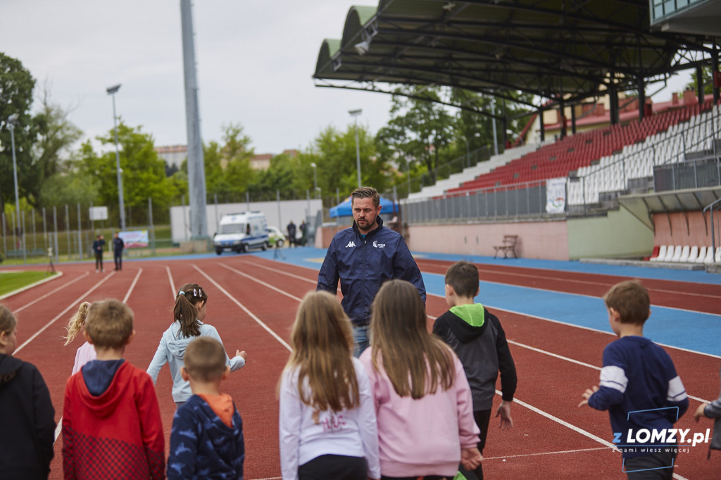 Dzień Dziecka na stadionie w Łomży - szkoły podstawoe