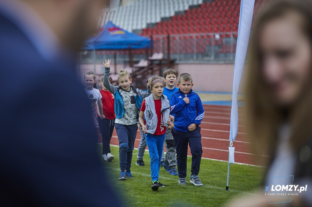 Dzień Dziecka na stadionie w Łomży - szkoły podstawoe
