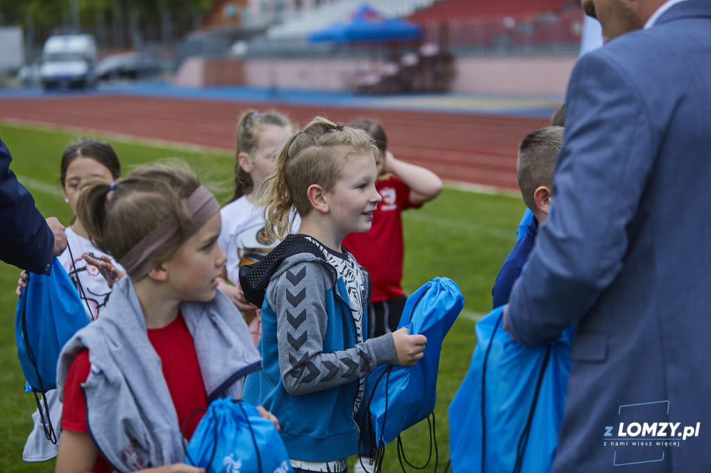 Dzień Dziecka na stadionie w Łomży - szkoły podstawoe