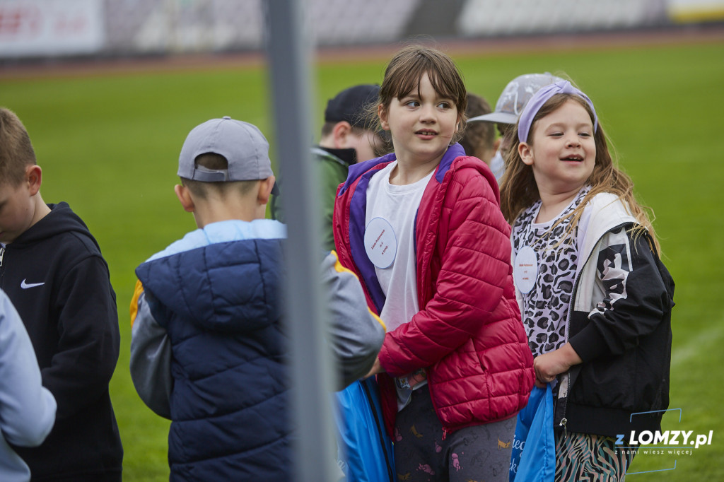 Dzień Dziecka na stadionie w Łomży - szkoły podstawoe