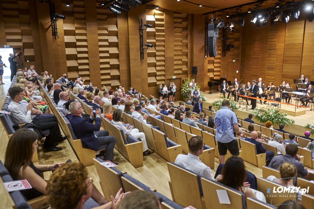 Otwarcie nowej sali koncertowej Filharmonii Kameralnej w Łomży  [VIDEO i FOTO]