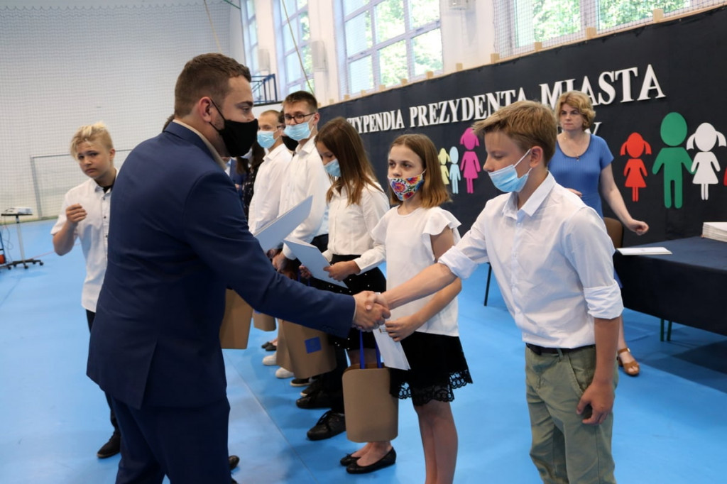  Łomżyńscy uczniowie docenieni [FOTO]