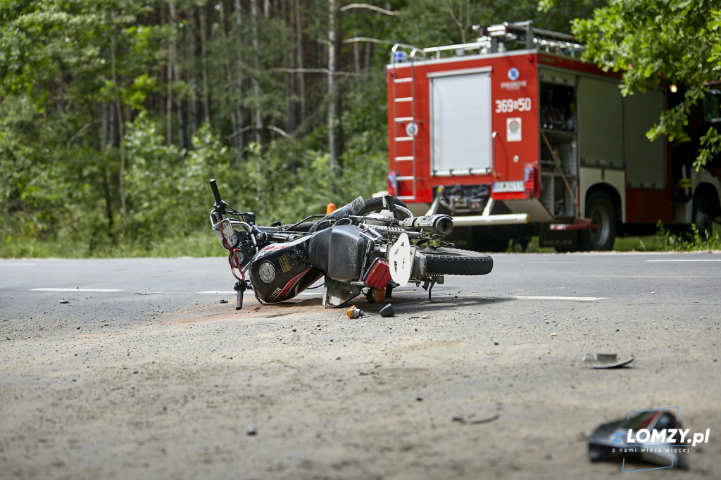 Motocyklista w szpitalu po zderzeniu z osobówką [FOTO]