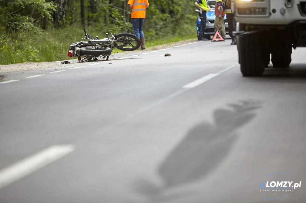 Motocyklista w szpitalu po zderzeniu z osobówką [FOTO]