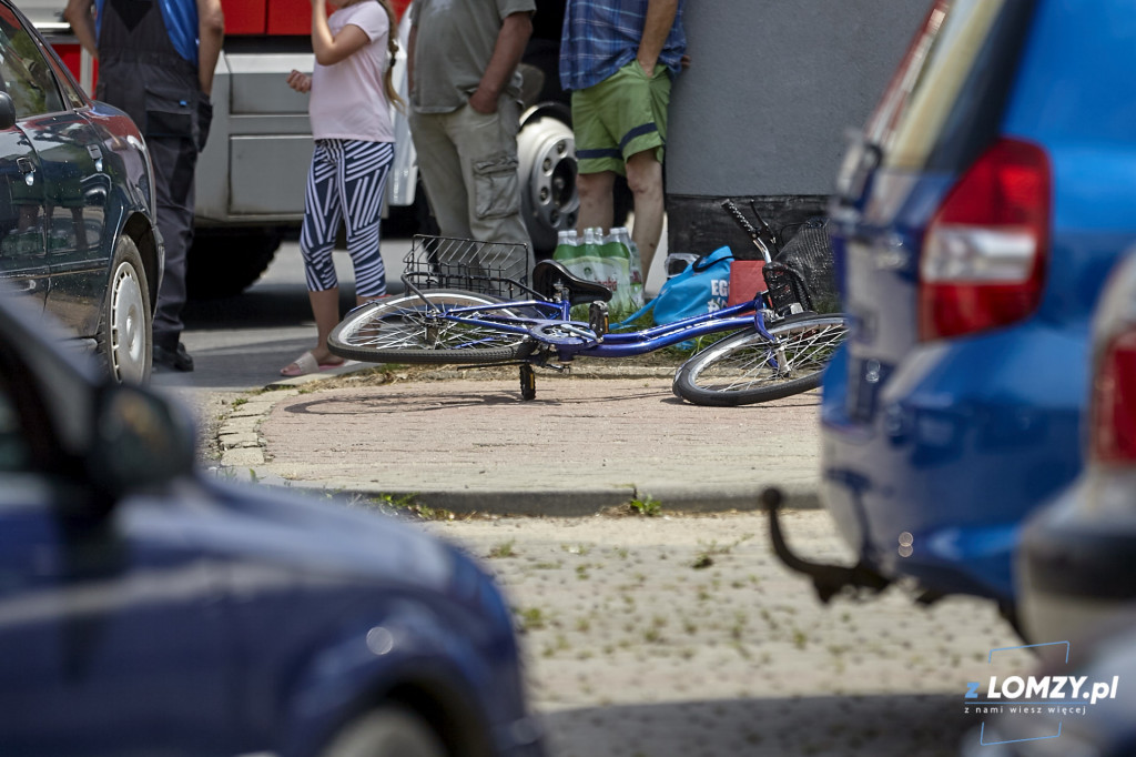 Potrącenie rowerzystki. Kobieta w szpitalu [FOTO]
