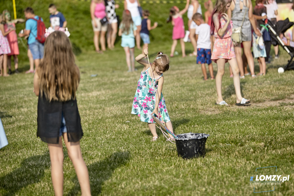 Festiwal baniek mydlanych i święto kolorów w Łomży [VIDEO i FOTO]
