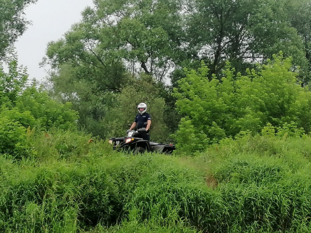 11 nietrzeźwych osób nad wodą! Policja apeluje o ostrożność [FOTO]
