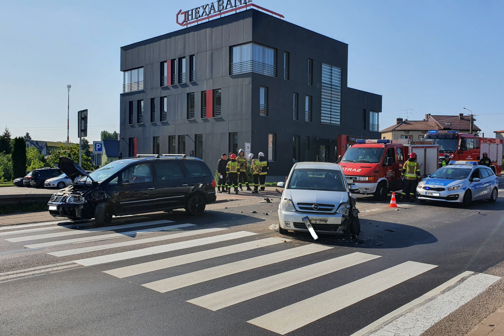 Piątnica: zderzenie trzech pojazdów [FOTO]