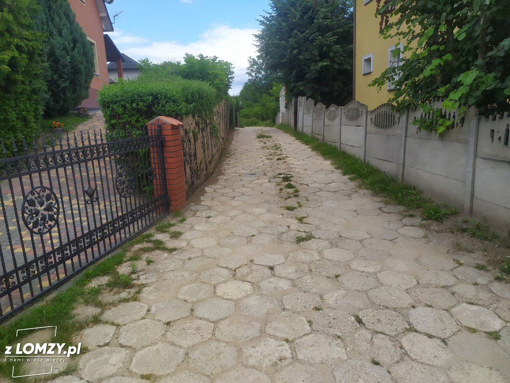 Piątnica: Spór z wójtem o drogę [FOTO]