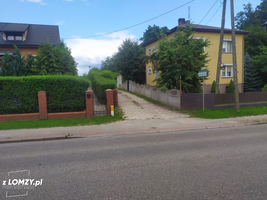 Piątnica: Spór z wójtem o drogę [FOTO]