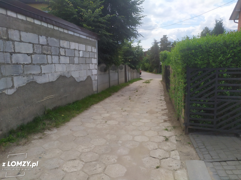 Piątnica: Spór z wójtem o drogę [FOTO]