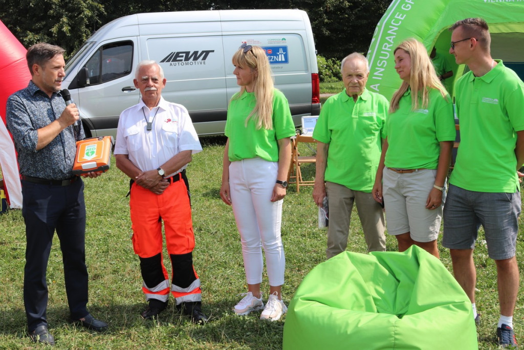 Defibrylator dla Łomży [FOTO]