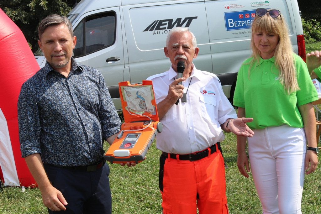 Defibrylator dla Łomży [FOTO]