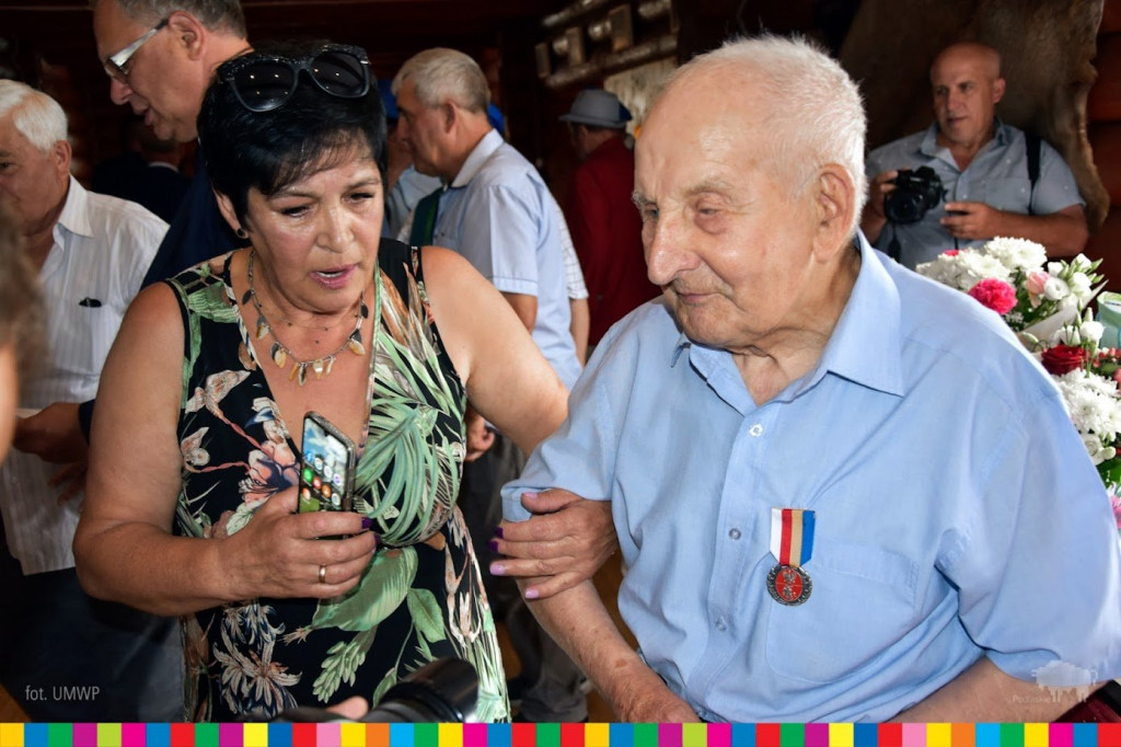 Odznaka Honorowa dla stuletniego twórcy z Wizny