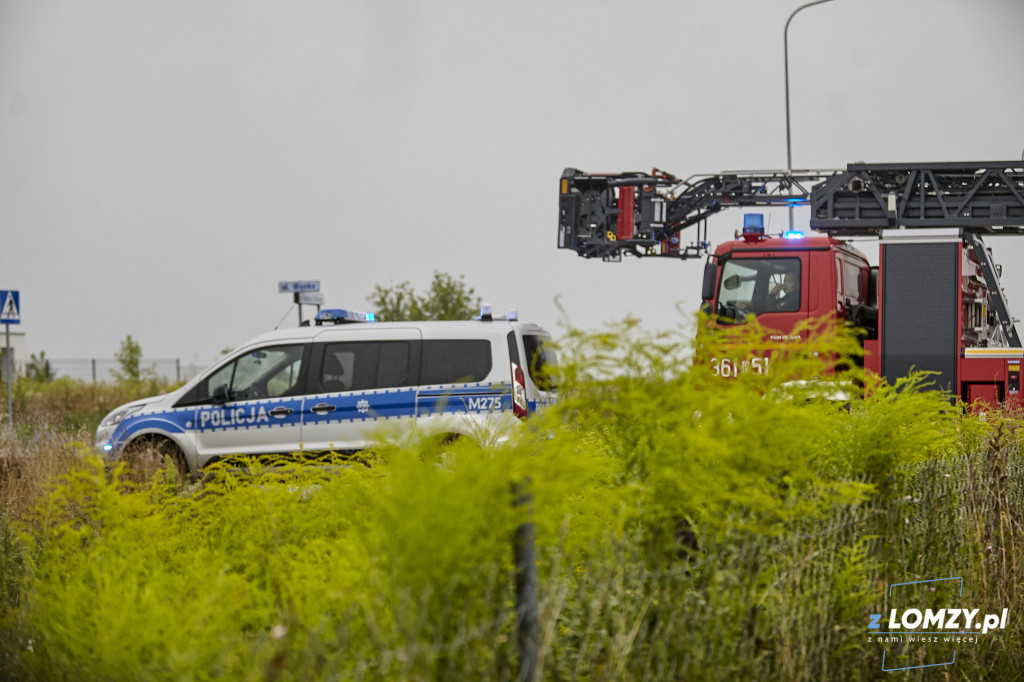 Pożar pustostanu i szybka reakcja strażaków [FOTO]