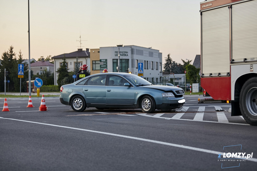 Dwie osoby trafiły do szpitala po wypadku [FOTO]