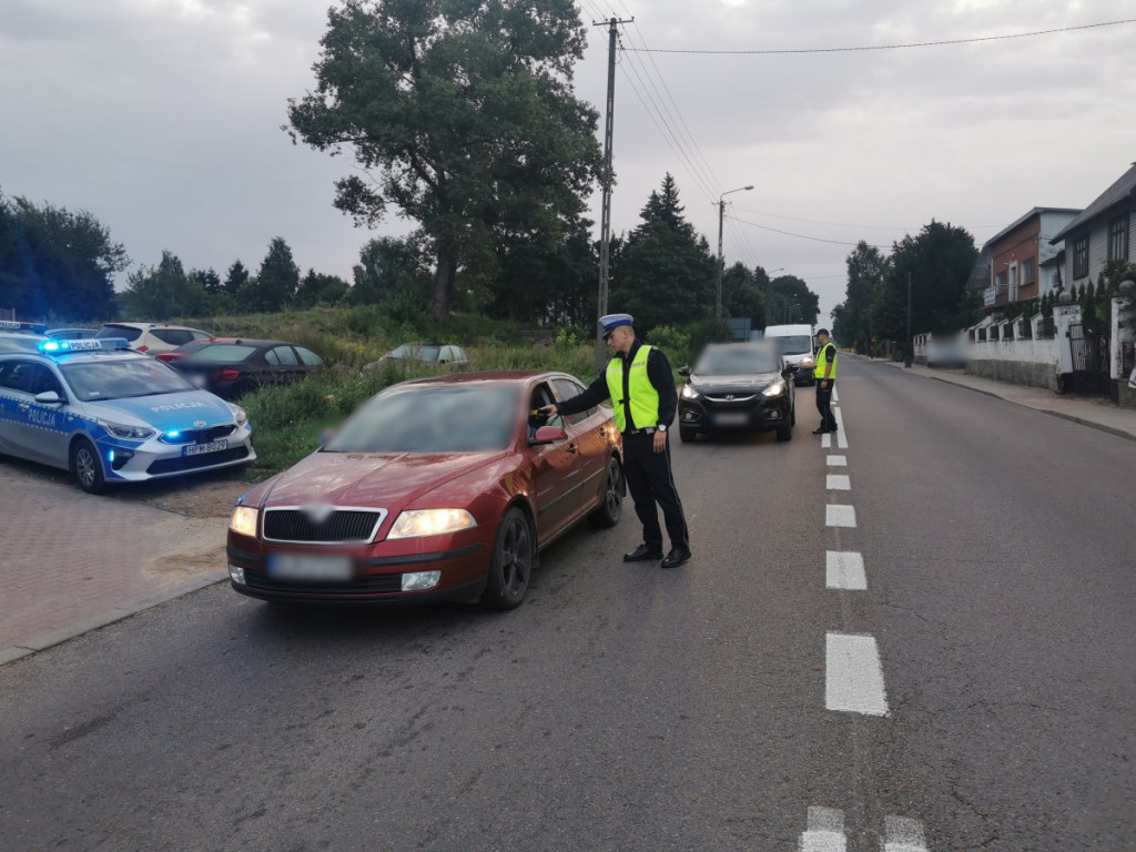 Policja zatrzymała trzech kierowców pod wpływem alkoholu [FOTO]