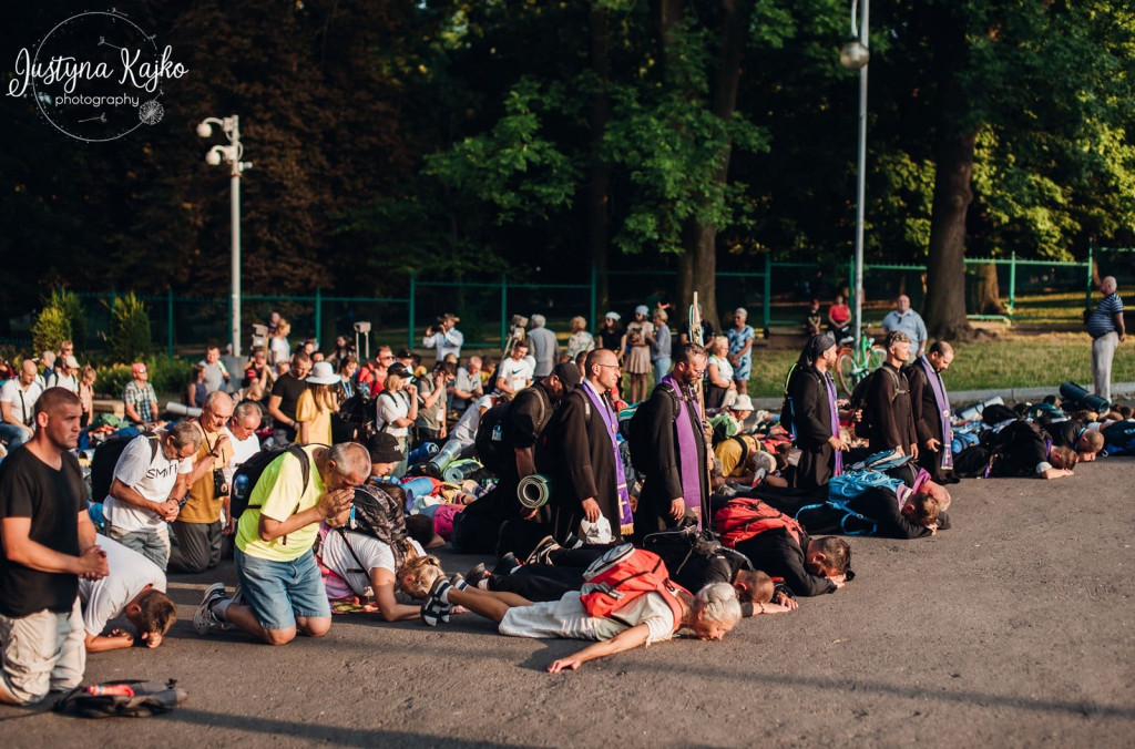 Pielgrzymi dotarli na Jasną Górę [FOTO]