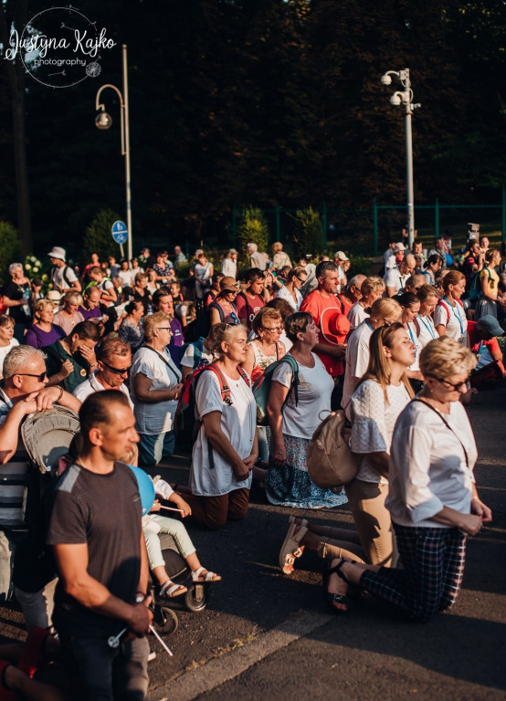 Pielgrzymi dotarli na Jasną Górę [FOTO]