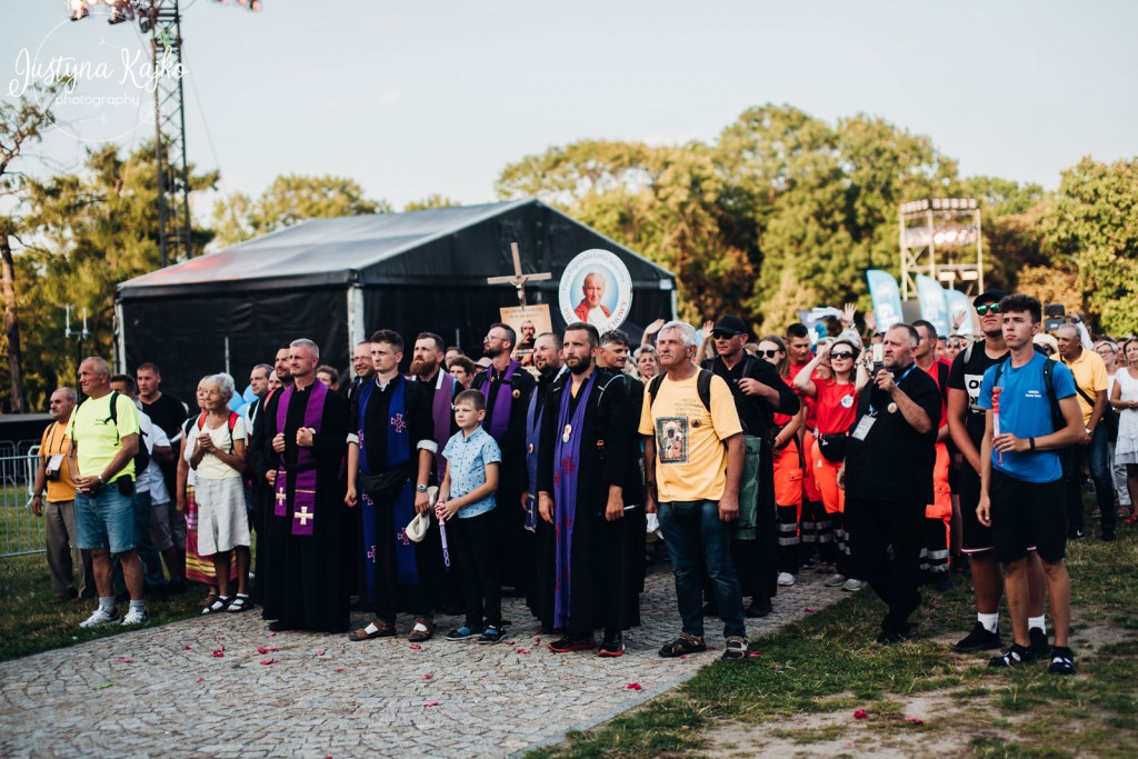 Pielgrzymi dotarli na Jasną Górę [FOTO]