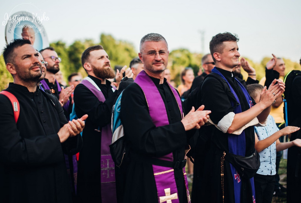 Pielgrzymi dotarli na Jasną Górę [FOTO]