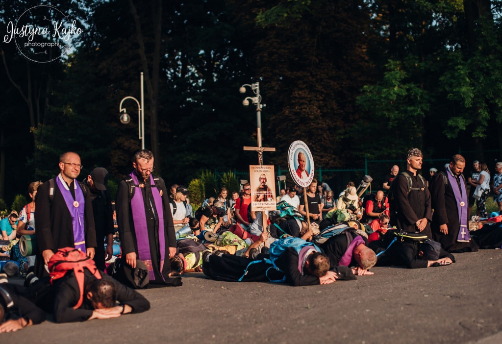 Pielgrzymi dotarli na Jasną Górę [FOTO]