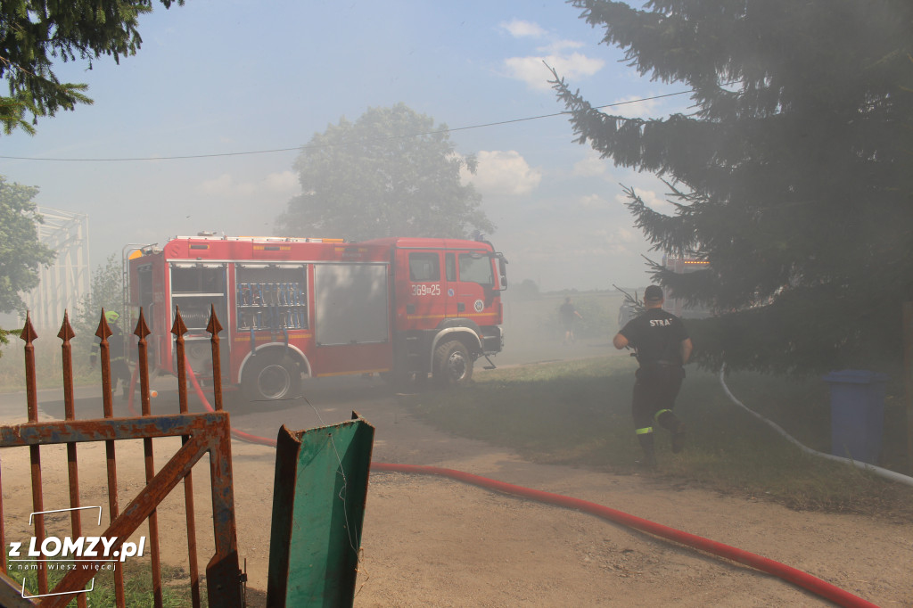 Pożar w Nowogrodzie [FOTO]