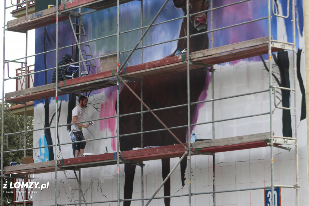 Nowy mural już blisko! Zobacz postępy prac [FOTO]