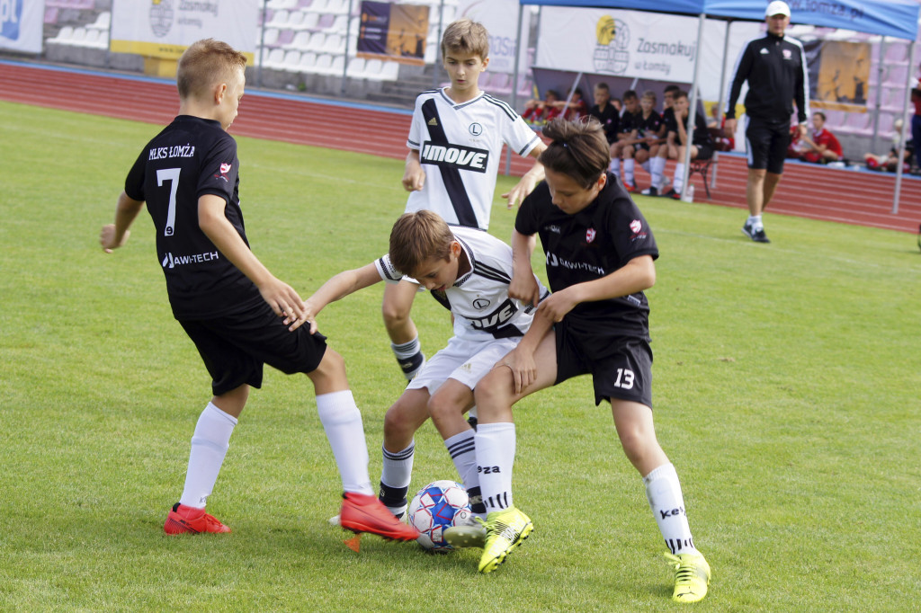 Football Cup Łomża 2021 - czyli rodzice kibice w akcji!  [VIDEO i FOTO]