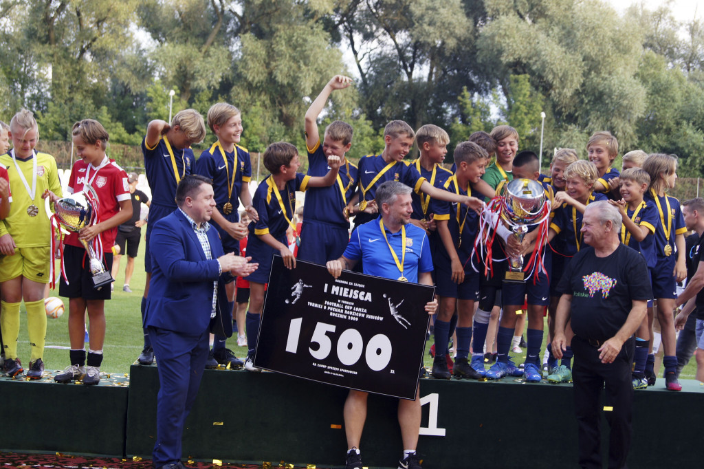 Football Cup Łomża 2021 - czyli rodzice kibice w akcji!  [VIDEO i FOTO]