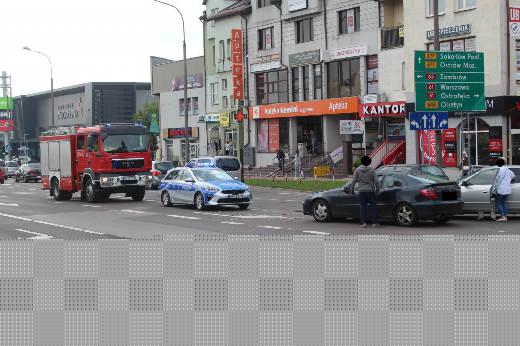 Zderzenie na Alei Legionów [FOTO]