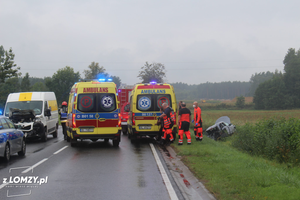 Troje dzieci w szpitalu po wypadku w Janowie [FOTO]