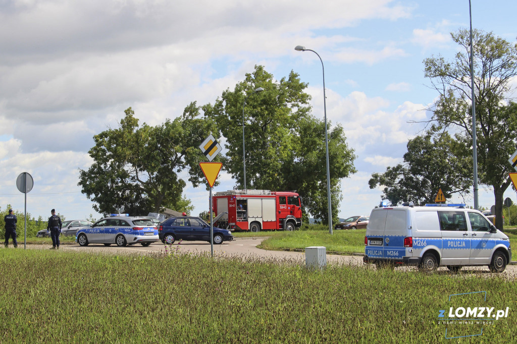 Dwie osoby w szpitalu! Wypadek na Szosie Zambrowskiej! [FOTO]