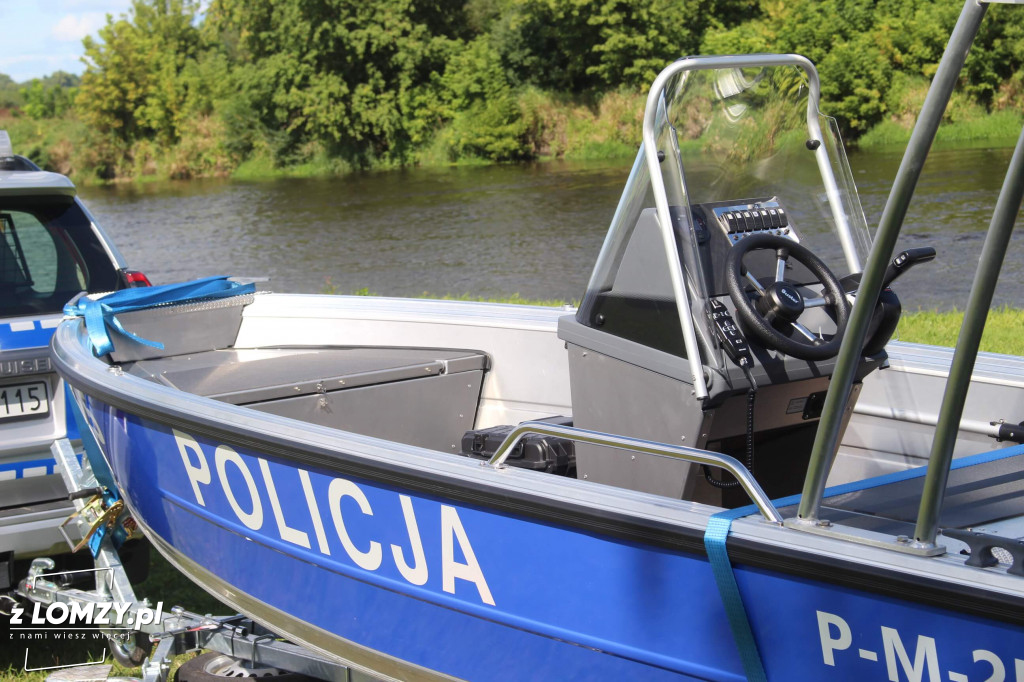 Nowa łódź łomżyńskich policjantów za 85 tysięcy [FOTO]