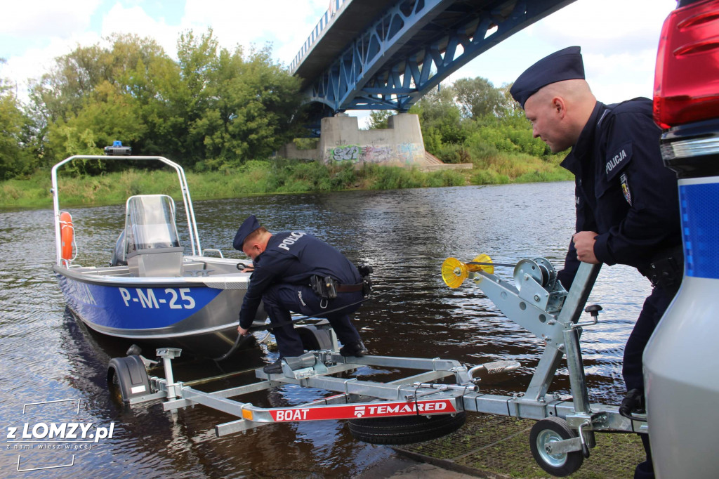 Nowa łódź łomżyńskich policjantów za 85 tysięcy [FOTO]