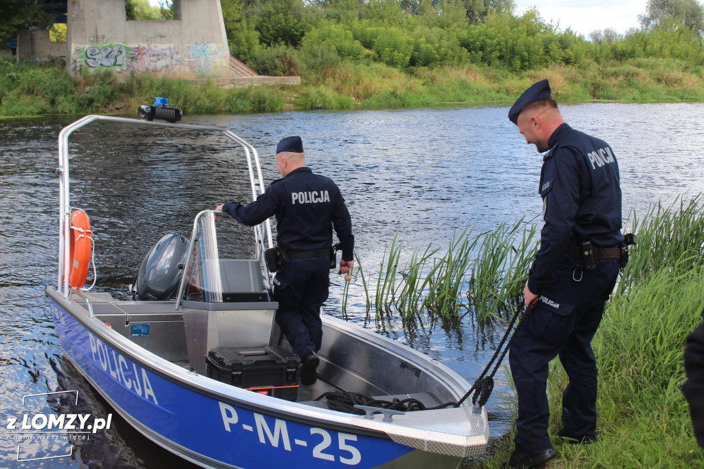 Nowa łódź łomżyńskich policjantów za 85 tysięcy [FOTO]